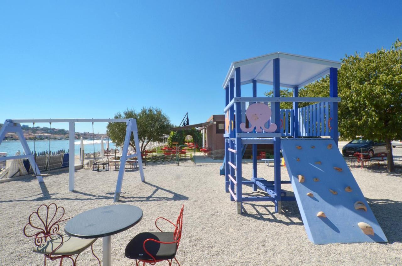 Apartman "Mary" Трогир Экстерьер фото
